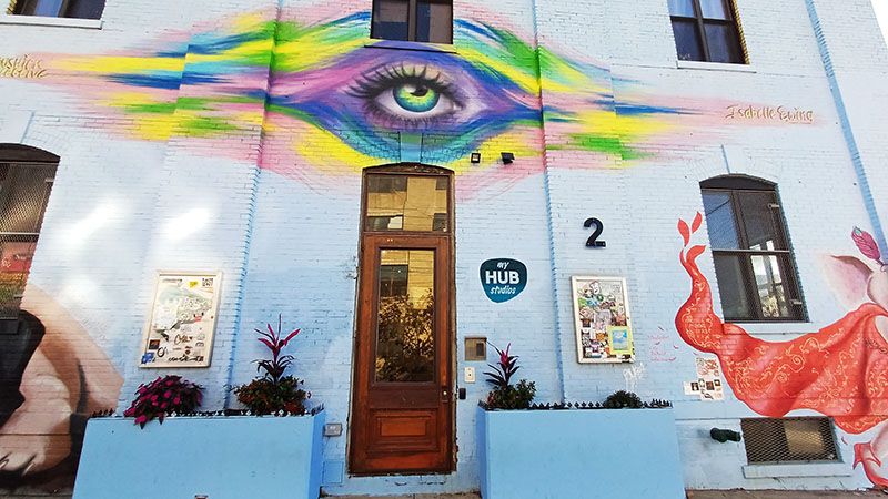Mural Street Art en Brooklyn Nueva York Cuentos de Mochila